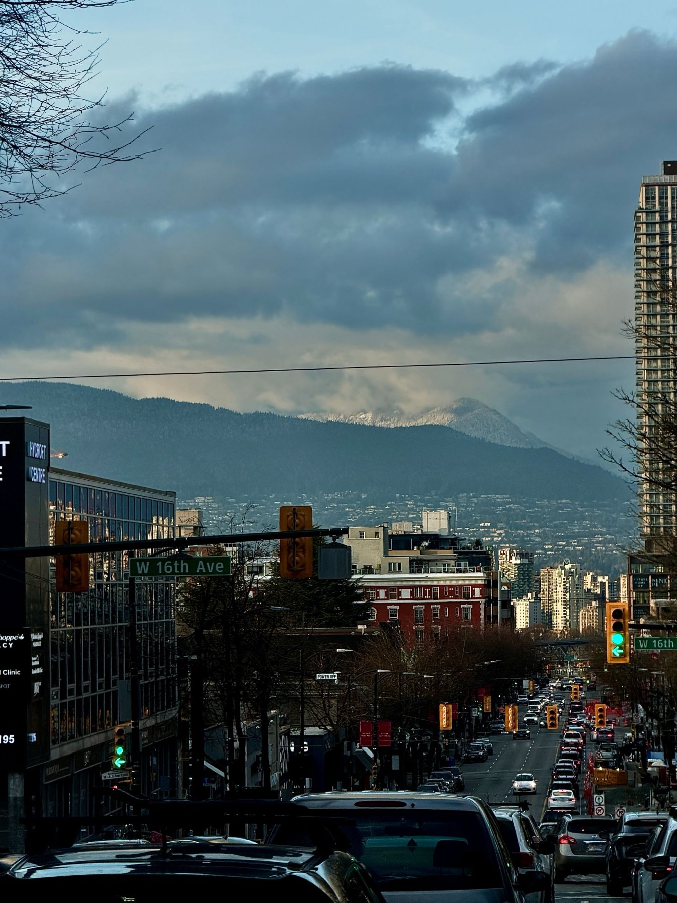 W 16th Ave toward the North Shore mountains, Vancouver