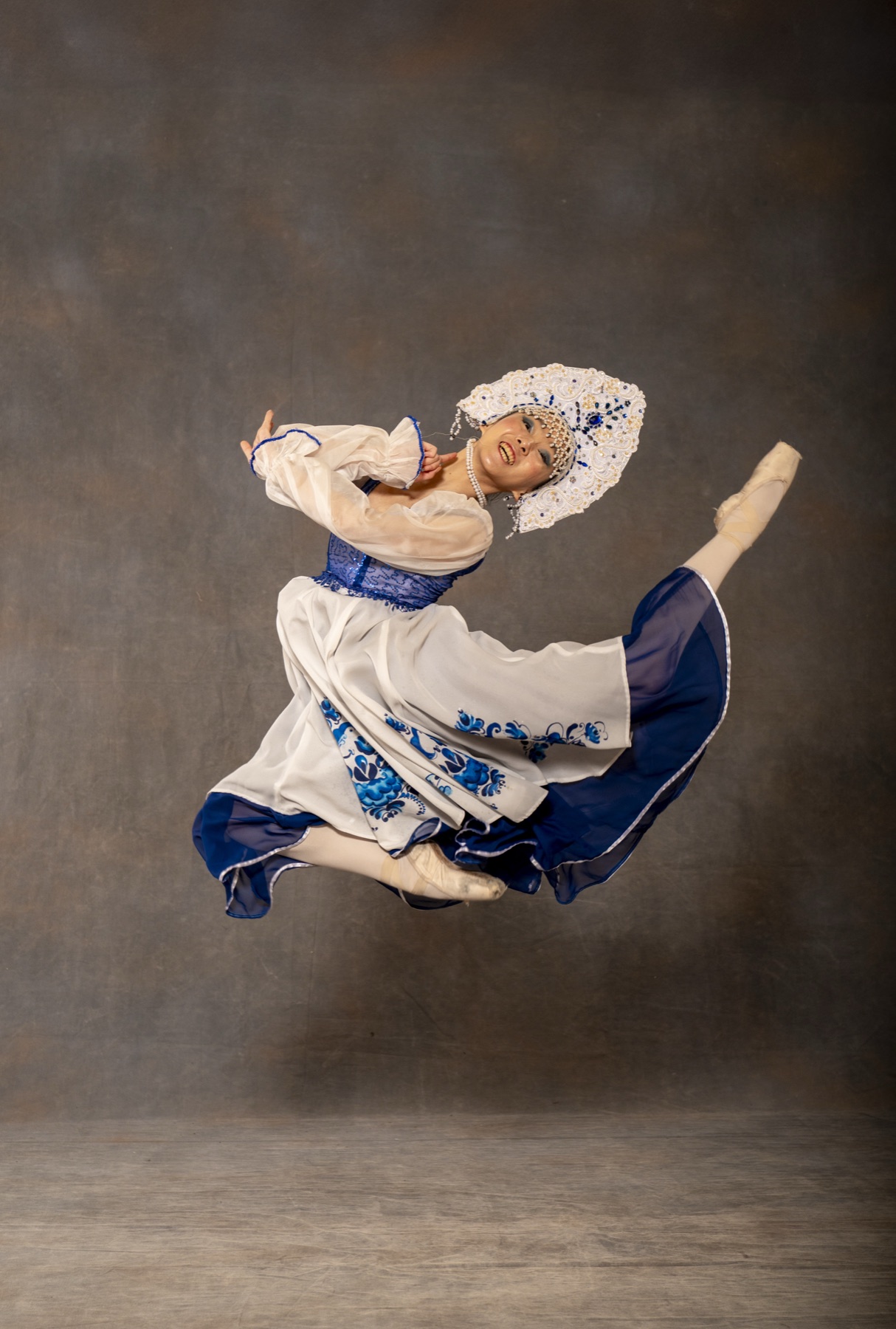 Russian character dance — studio portrait 1