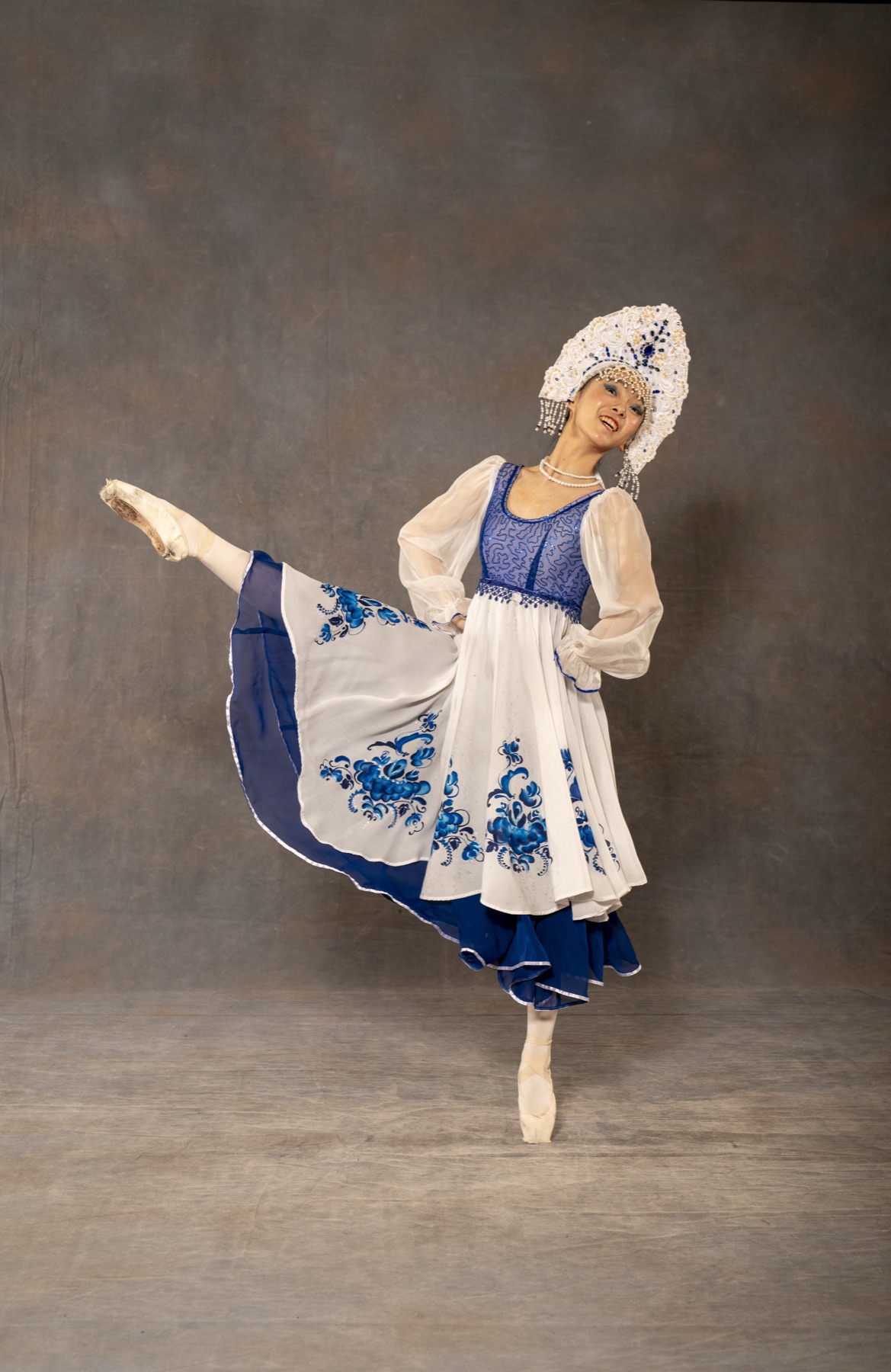 Russian character dance — studio portrait 3