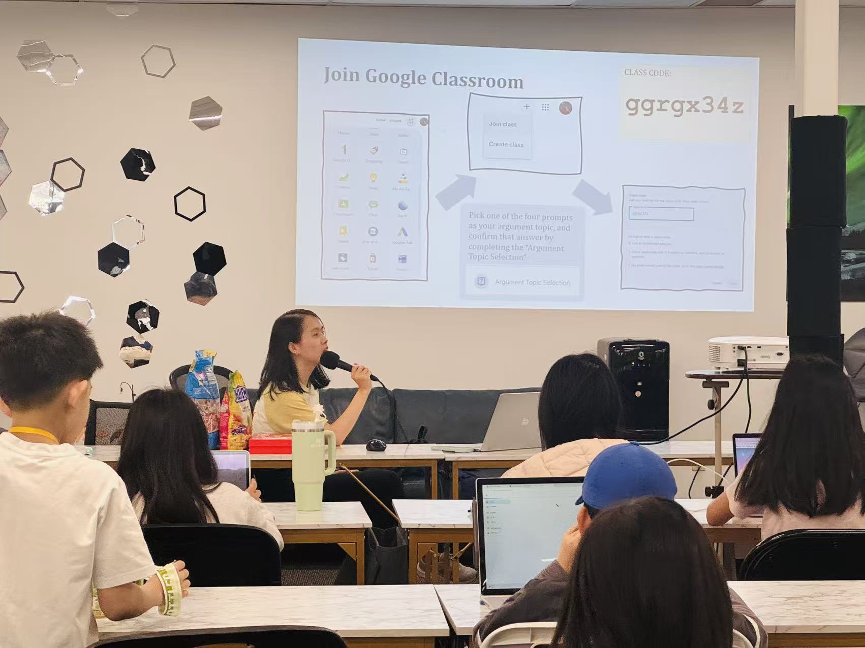 Walking students through Google Classroom setup