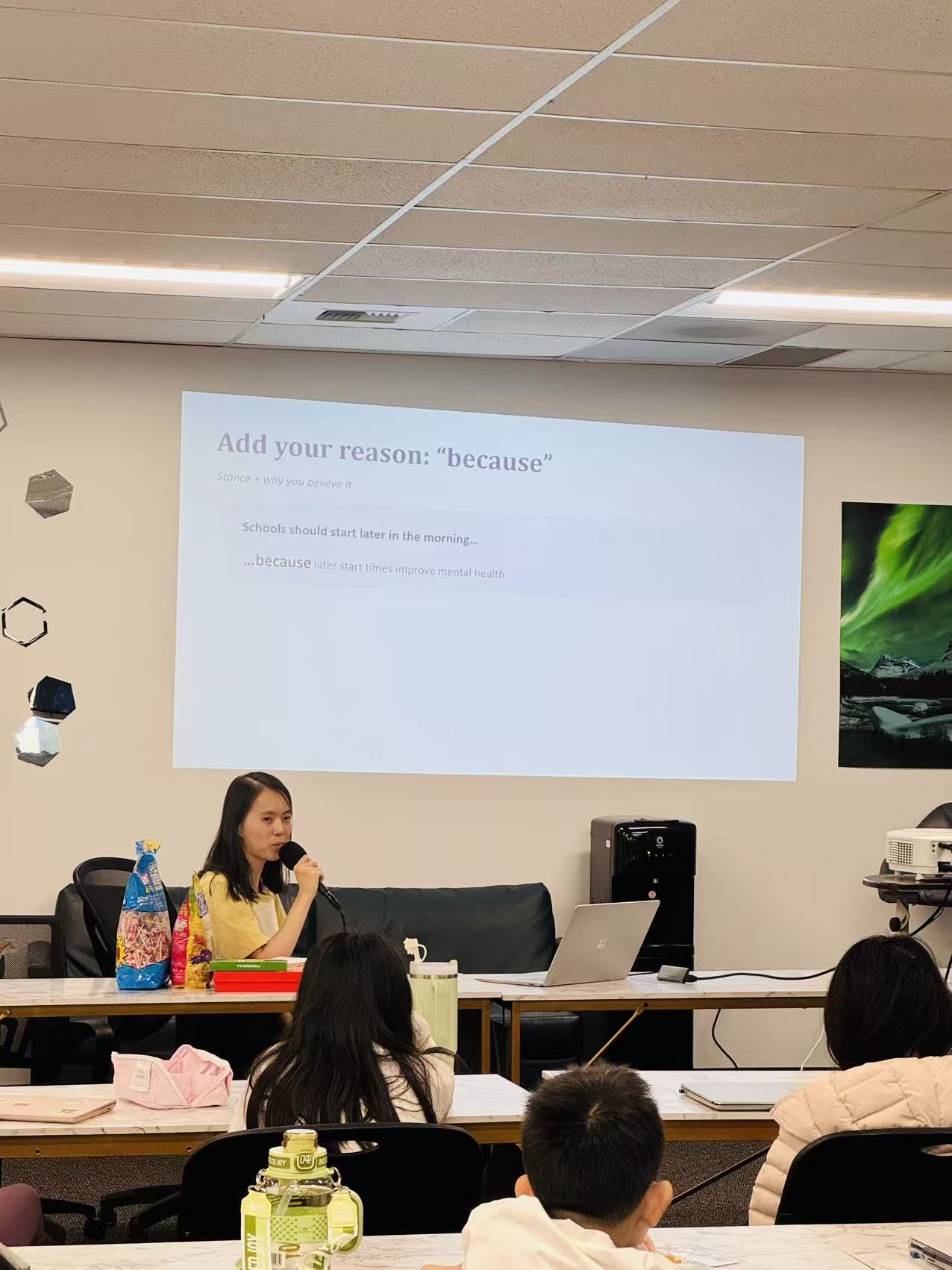 Teaching claim and reasoning